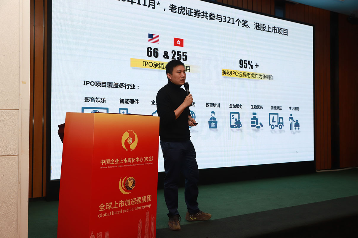 方磊.jpg 方磊.jpg